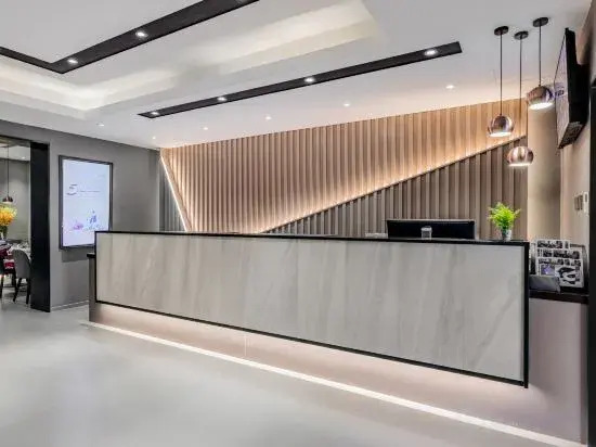 Homeinn Selected Hotel (Beijing Lize Business District Xiju Subway Station)
