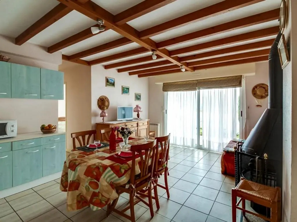 Appartement Esquièze-Sère, 3 Pièces, 7 Personnes - Fr-1-402-1