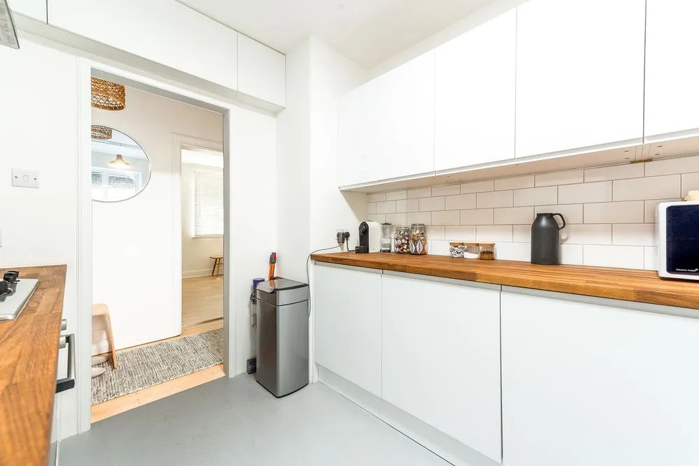 Sensational Southfields Home by King George's Park