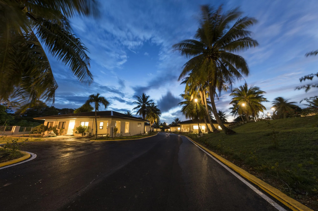 Pacific Palm Resort