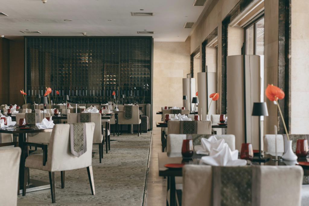 Hilton Luxor Resort & Spa