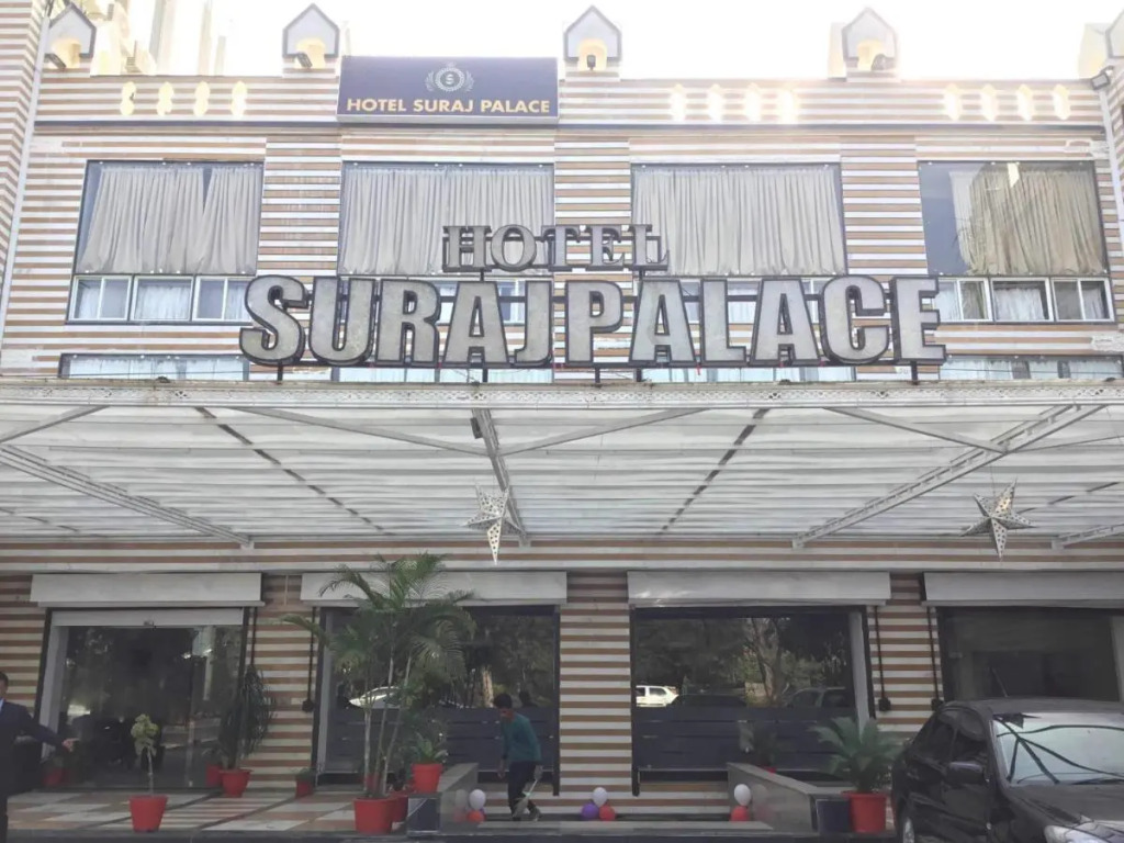 Hotel Suraj Palace