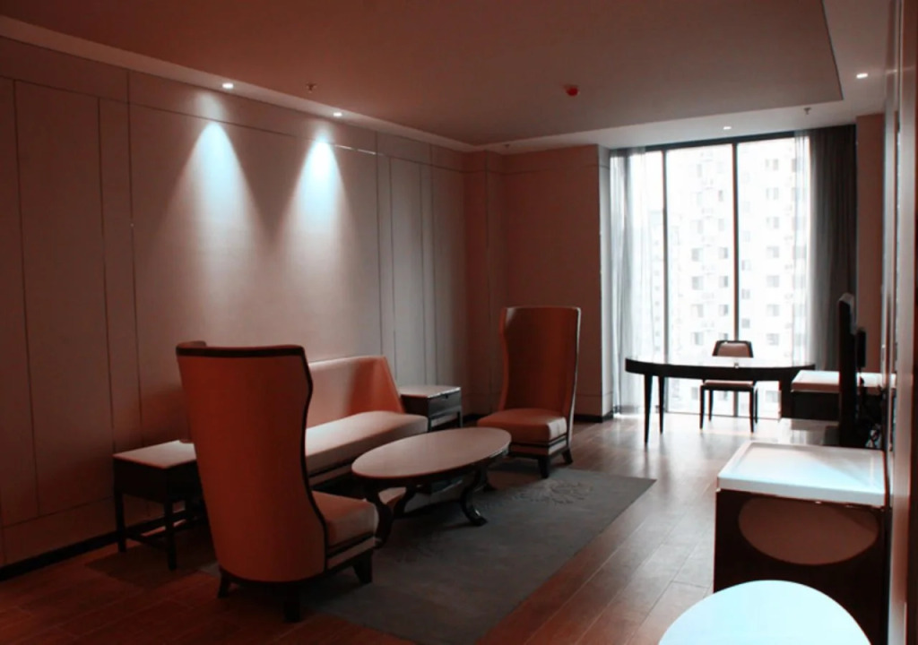 Free Comfort Holiday Hotel Xishan