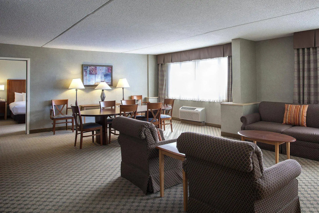 The Alloy, a DoubleTree by Hilton - Valley Forge