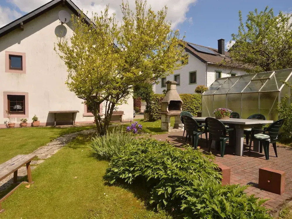 Holiday home in Butgenbach near the Lake