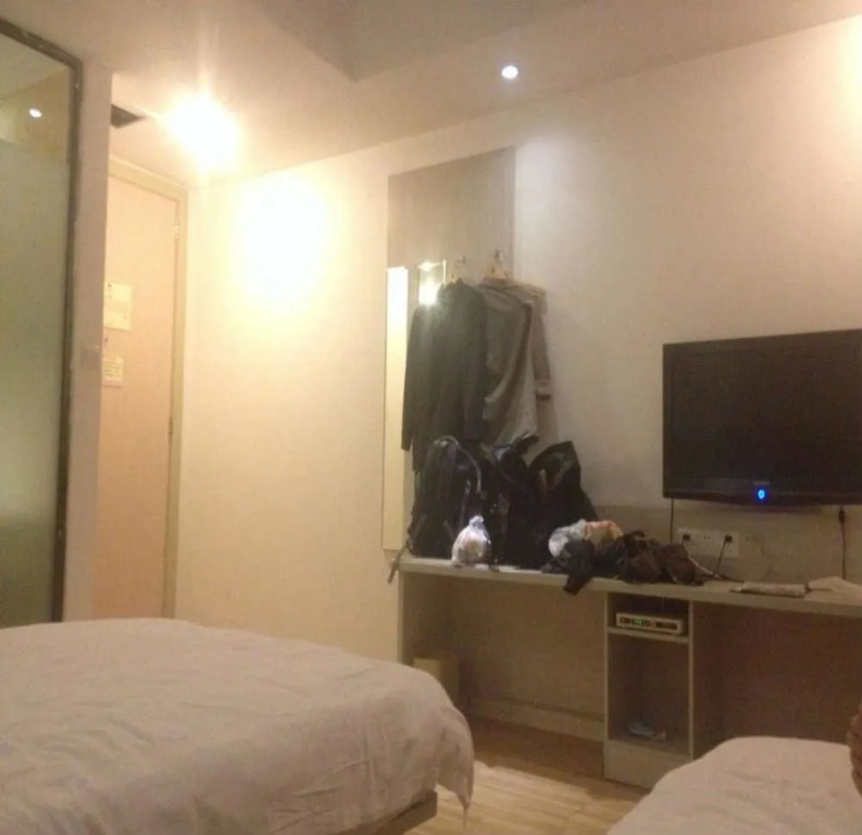 Greentree Alliance Beihai Guangdong Road Shangyejie Hotel