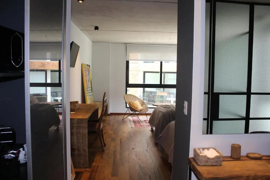 Be House Suites & Spa