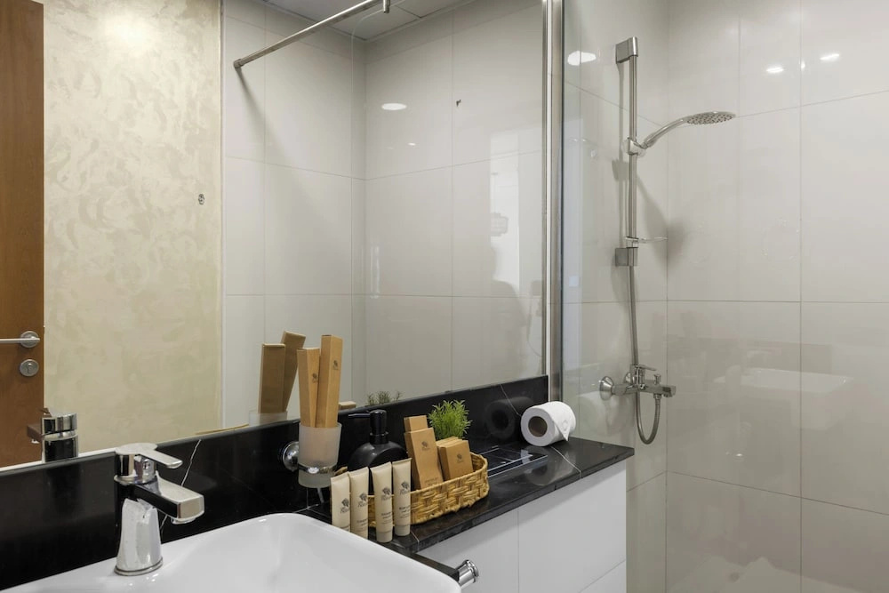 2BR Ultra Lux Canalfront Burj view
