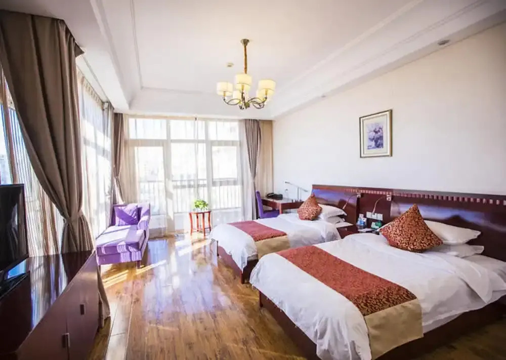 Qingdao Mt. South on the Water  Hotel