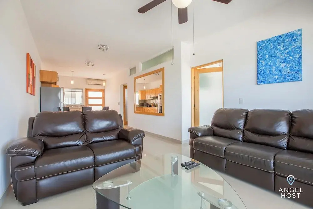 Condos with Spectacular Views & Pool Onsite