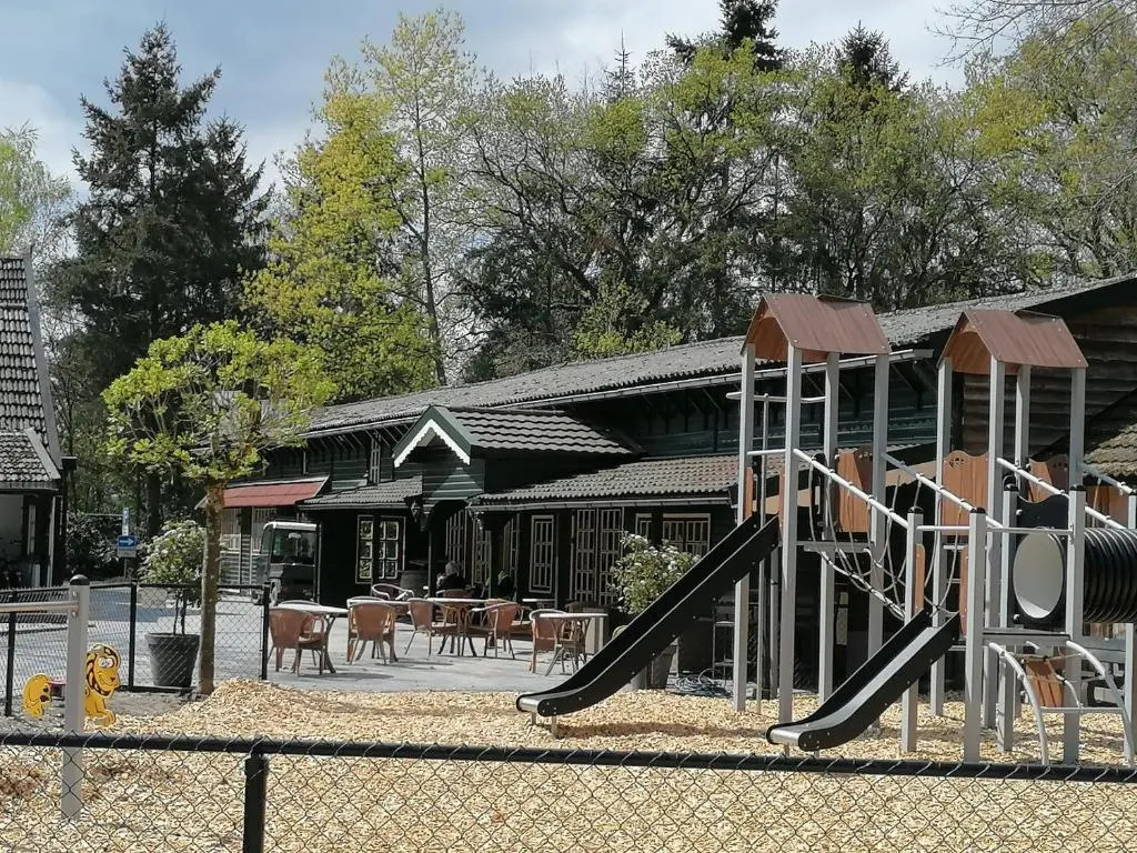 Gezellig chalet voor gezinnen op de Veluwe I Veldkamp F16