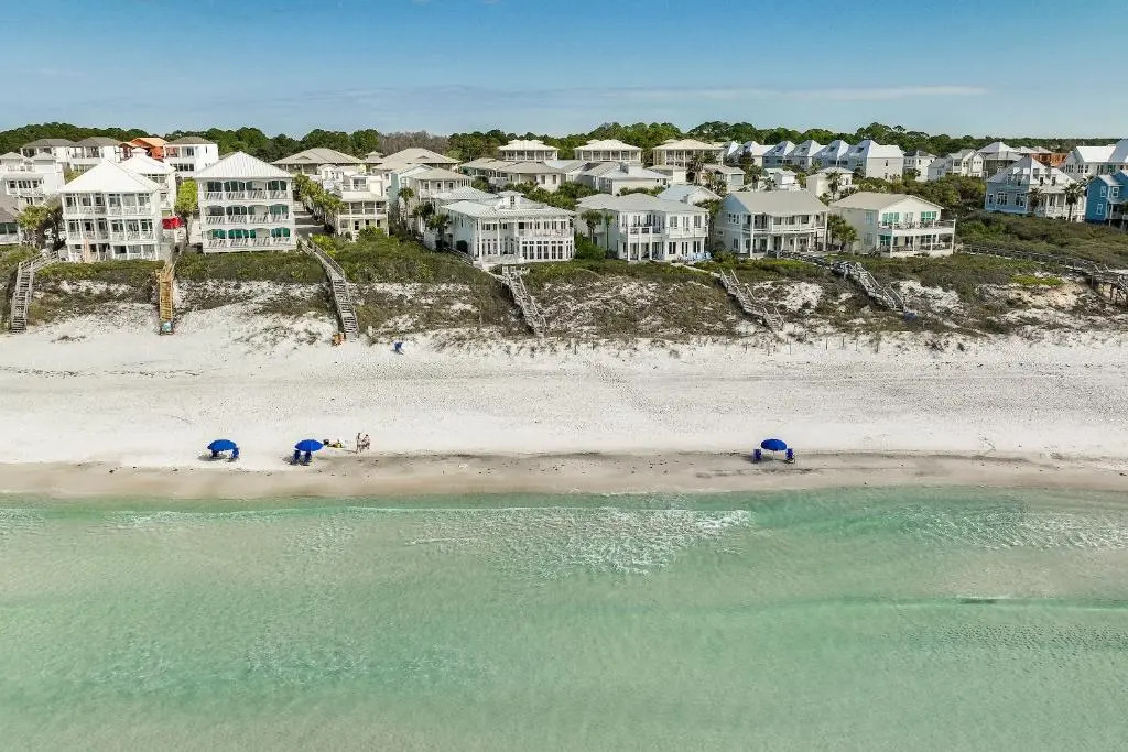 30A Beach House - The Flying Pig