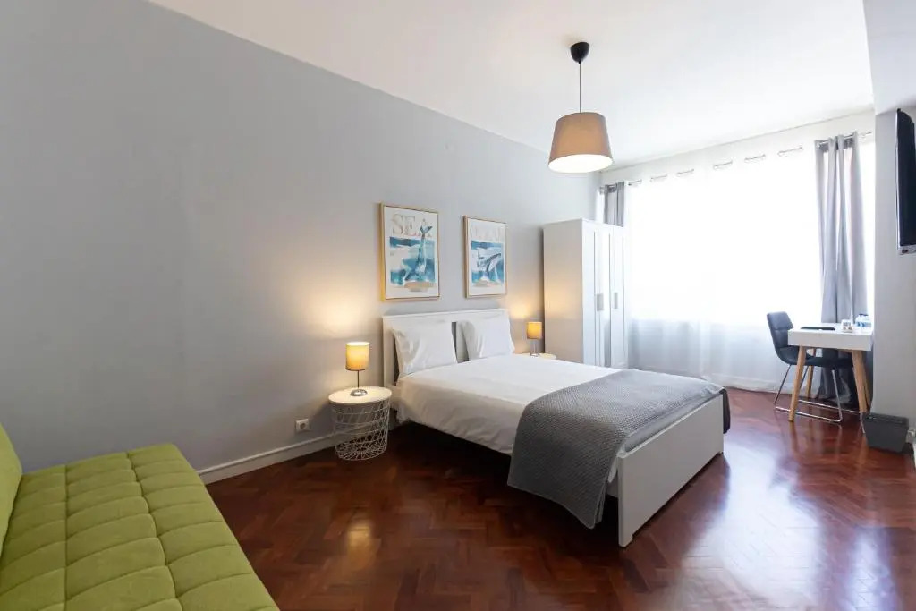 Lollas City House