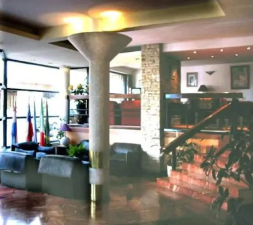 Las Piedras Apart Hotel