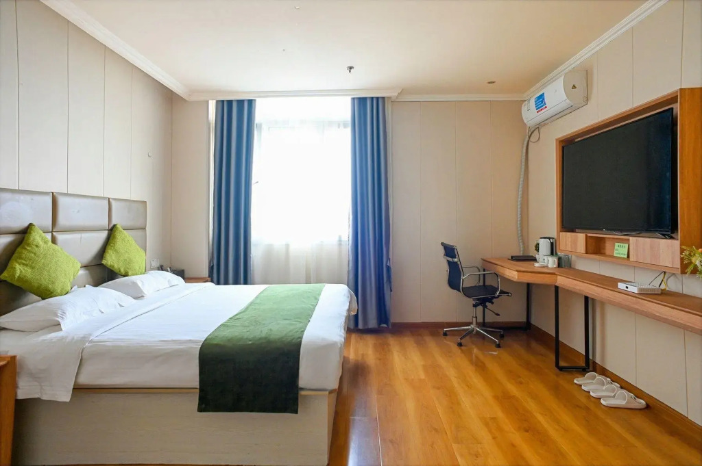 GreenTree Inn JiangSu XuZhou Feng County LiuBang Plaza Express Hotel