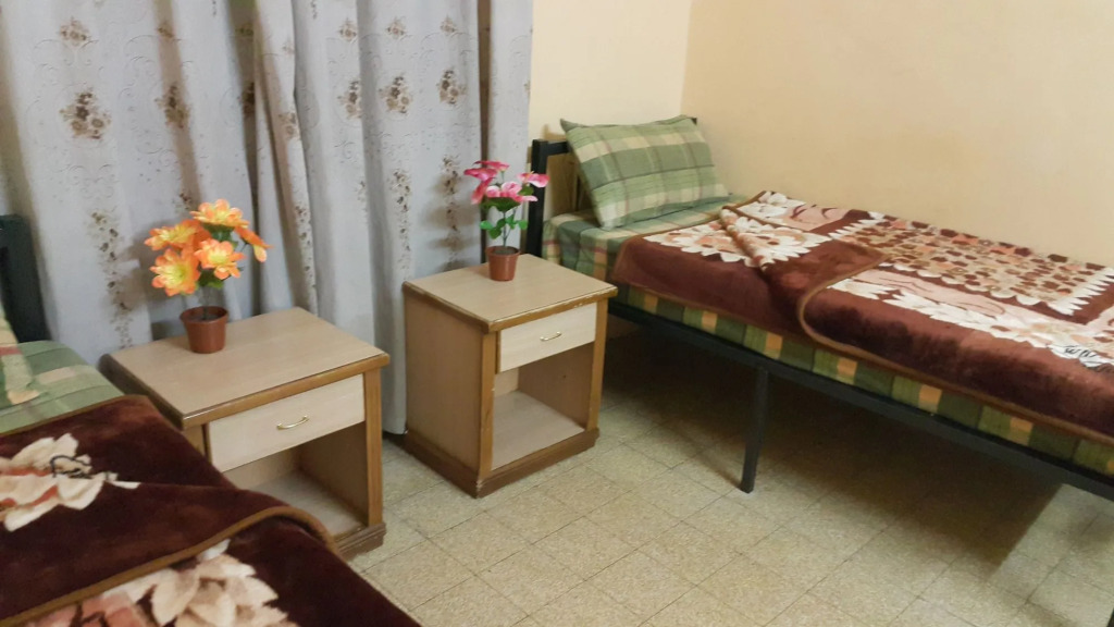 Cliff - Hostel