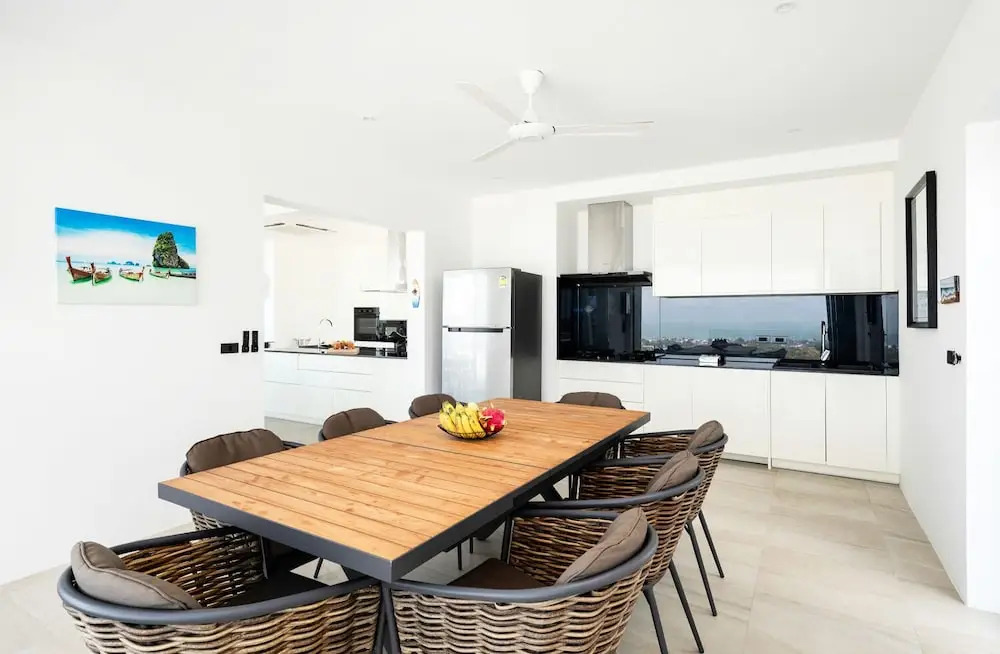 Luxury 5 Bedroom Modern Villa! KBR17