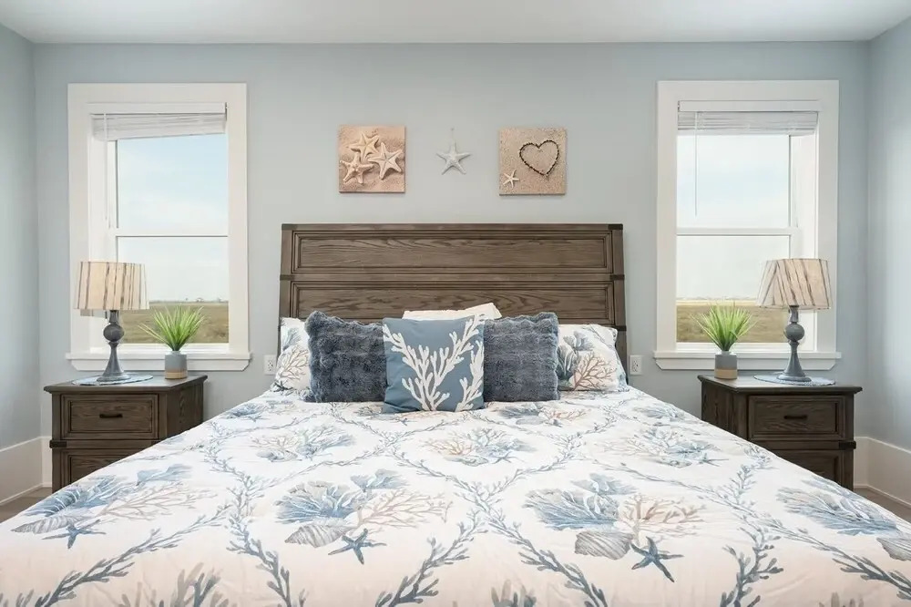 Fins & Feathers 3 Bedroom Home