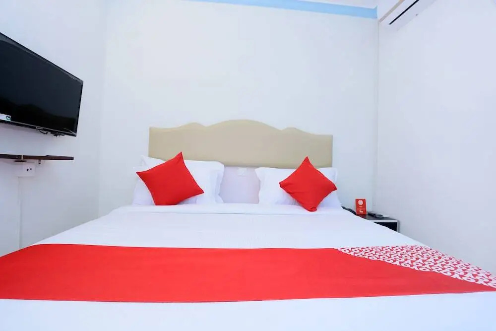 Jrj Suites by OYO Rooms