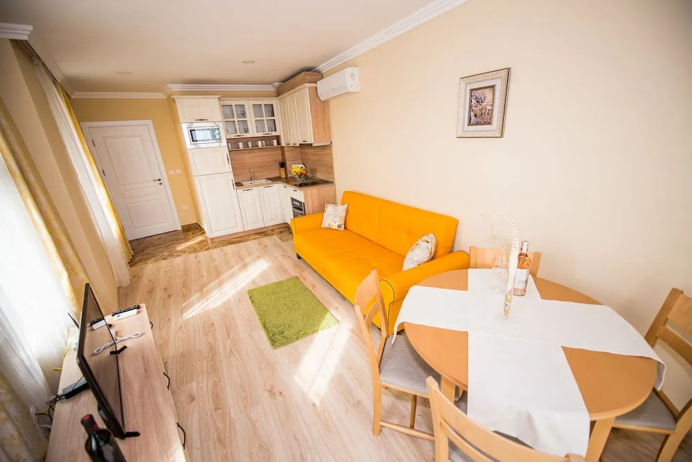 Burgas Beach Resort Apartments