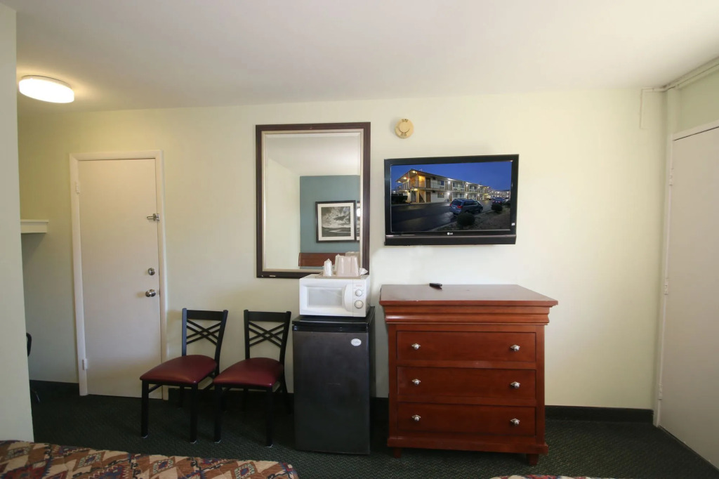 Royal Inn and Suites Charlotte Airport