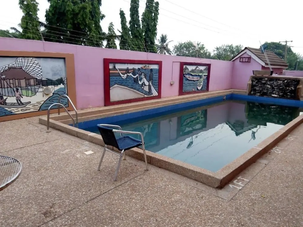 Tadomah Hotel