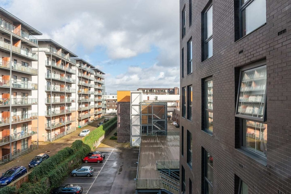 Luxury Apartment Near Piccadilly Station