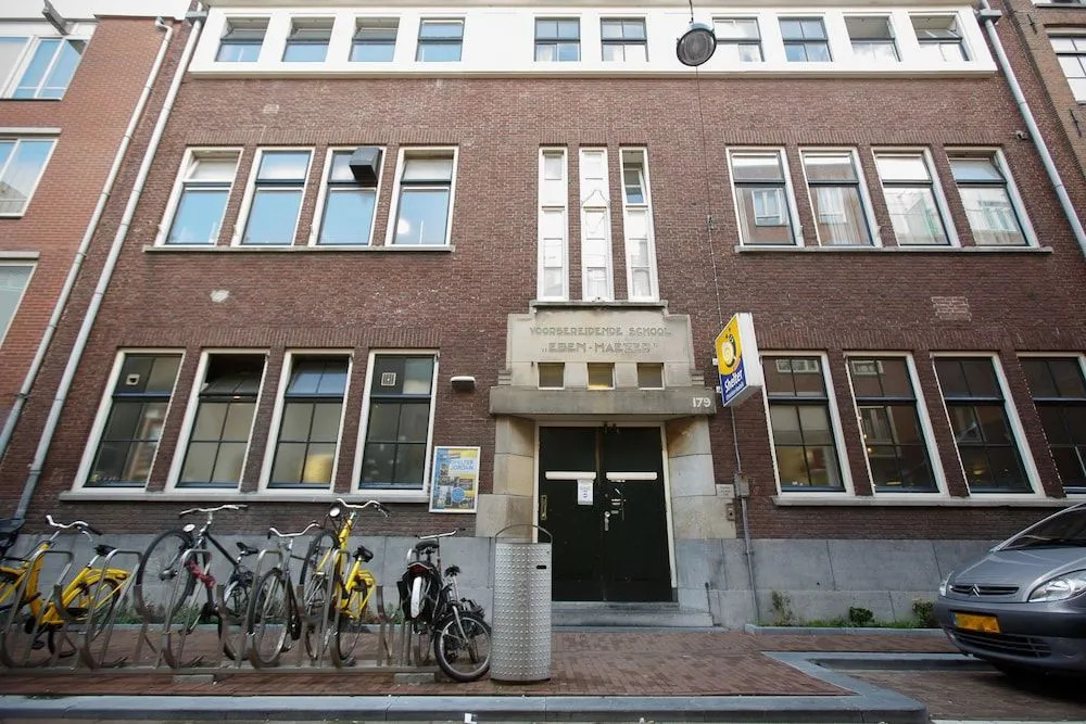 Shelter Jordan Amsterdam Hostel
