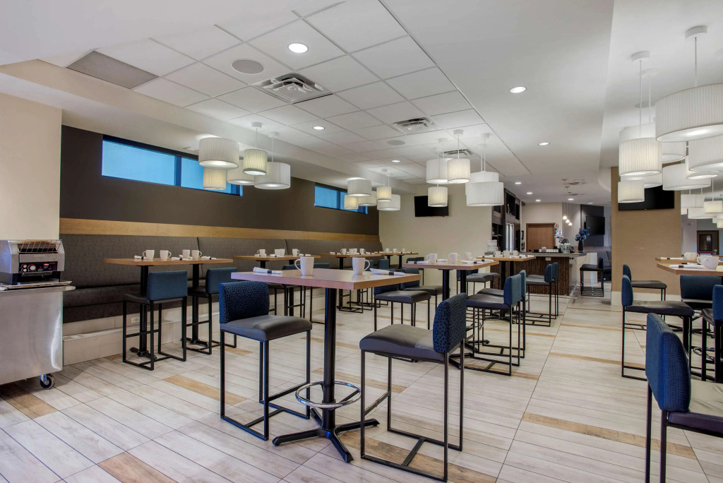 Best Western Plus Sawridge Suites