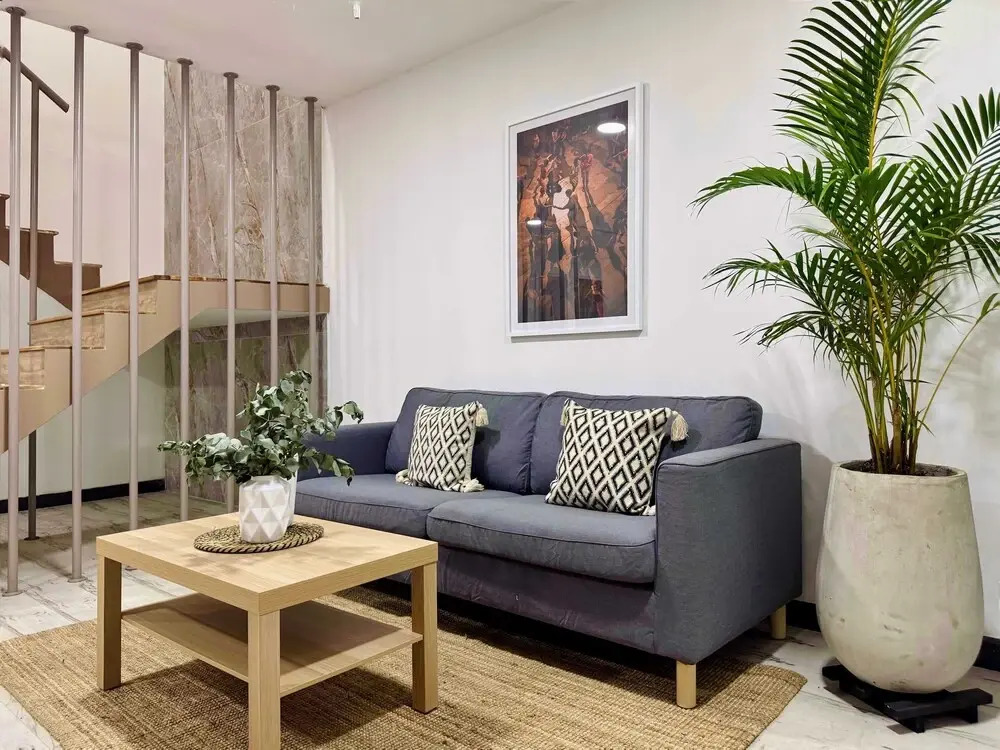 w Cozy Loft w Majestic Deco in Cali
