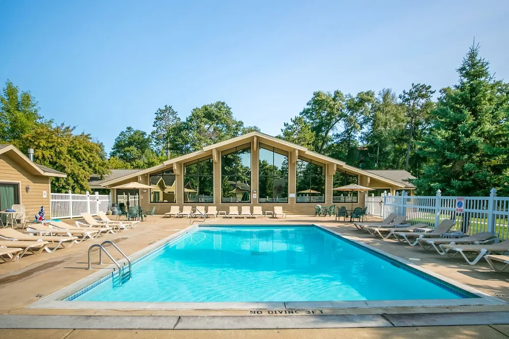 Kavanaugh's Sylvan Lake Resort