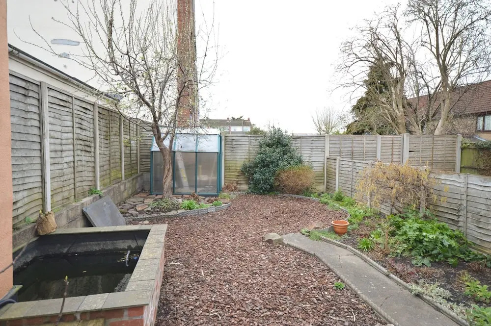Amazing 1 Bedroom House Near Fishponds