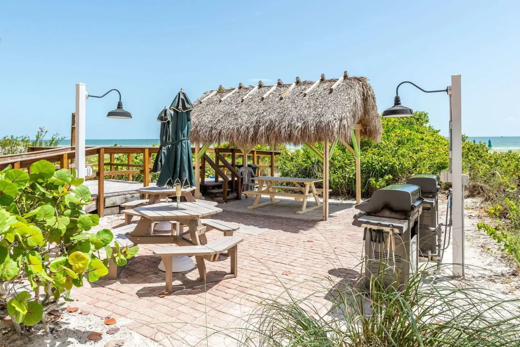 Casa Playa Resort