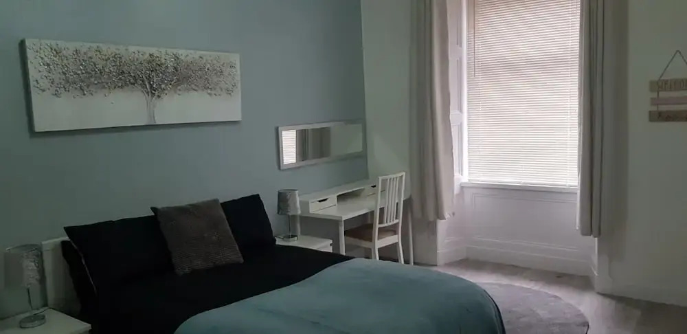 Impeccable 2-bed Apartment
