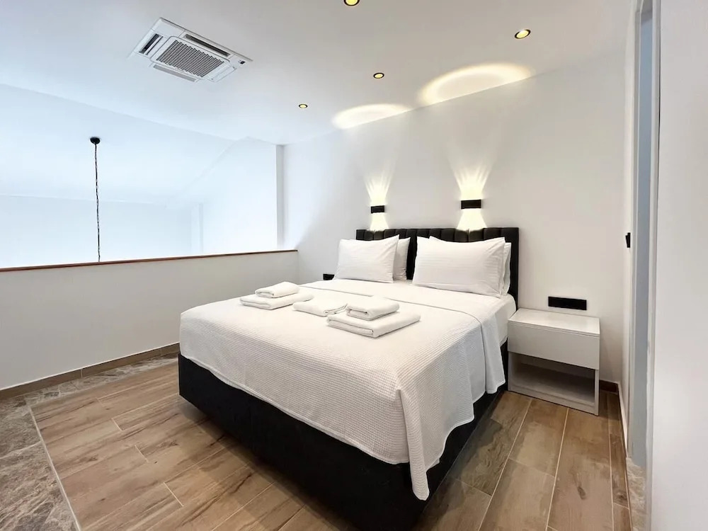 MY Sunset Suite