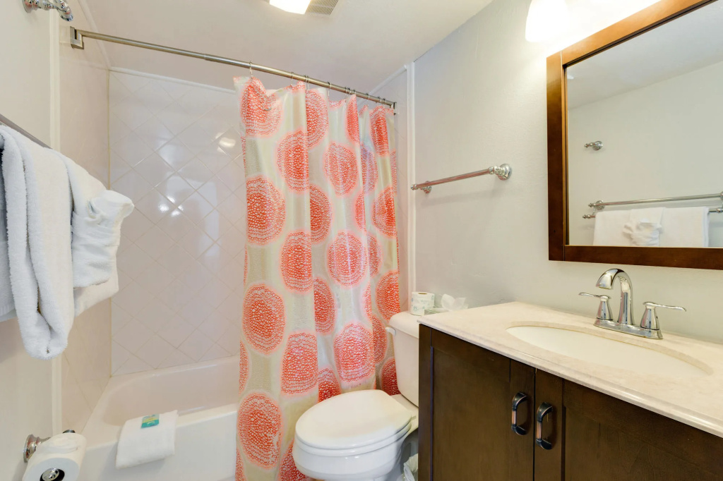 Pierview Hotel and Suites