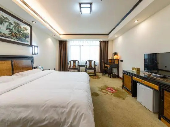 Xingfuting Zijiang Pearl Hotel
