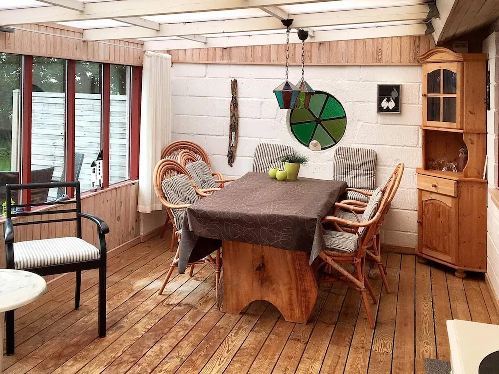 6 Person Holiday Home in Vinderup