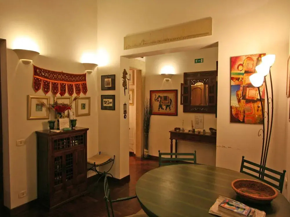 Travel & Stay - Scala