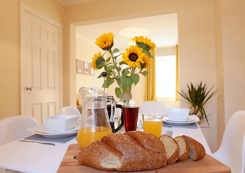 2BR Stylish Norwich Stay Near Cathedral Parking
