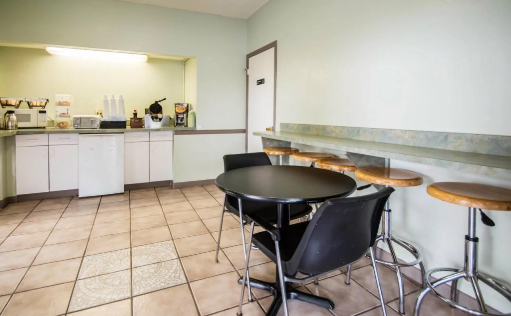 Americas Best Value Inn - Gainesville