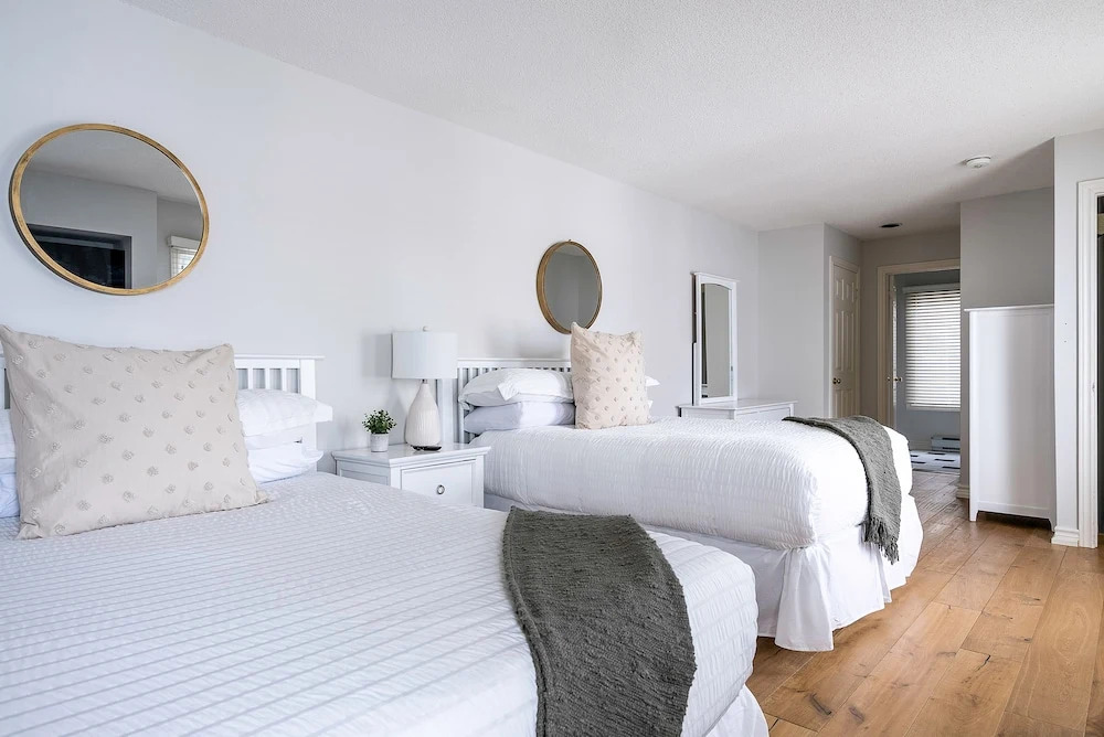 Blue Mountain Retreat at Rivergrass