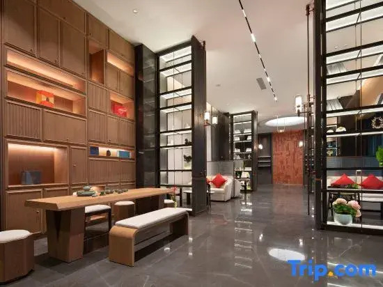 Luolan Hotel (Sanya Bay Joy City)