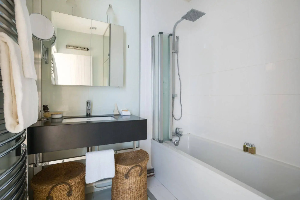 onefinestay – Parc Monceau apartments