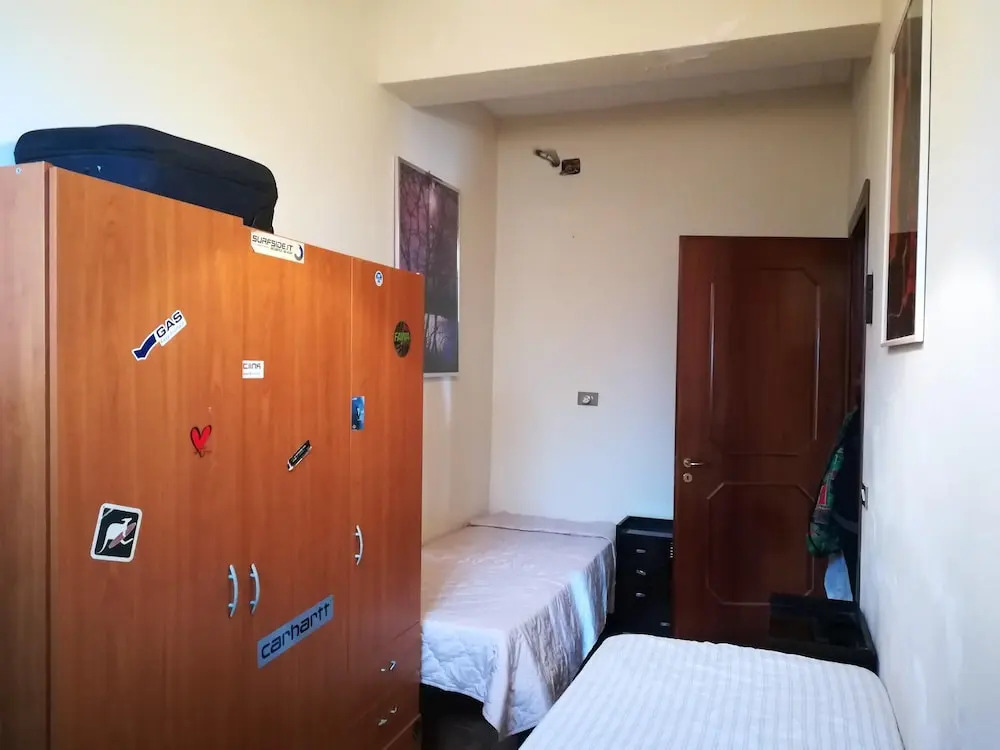 House With 2 Bedrooms in Villagrazia di Carini, With Wonderful sea View, Enclosed Garden and Wifi Near the Beach