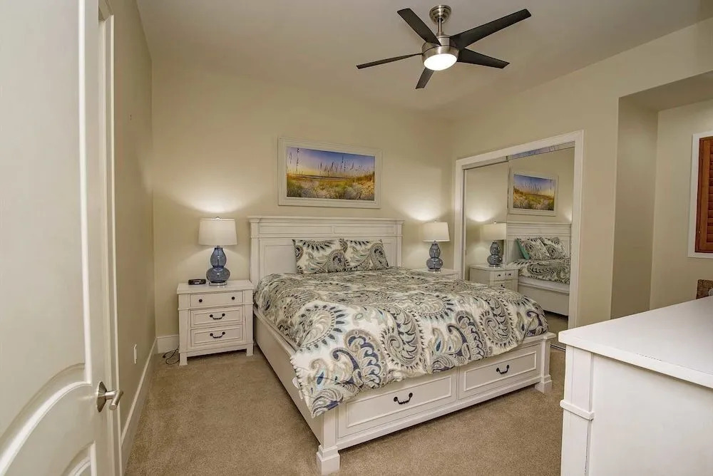 Turquoise Place D1208 3 Bedrooms 3.5 Bathrooms Condo
