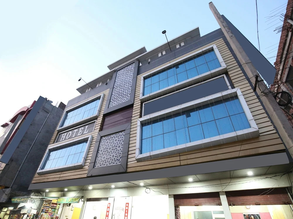 OYO 11882 Hotel Krishna