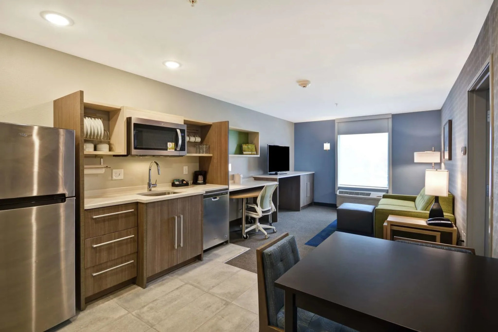 Home2 Suites By Hilton Grand Rapids North