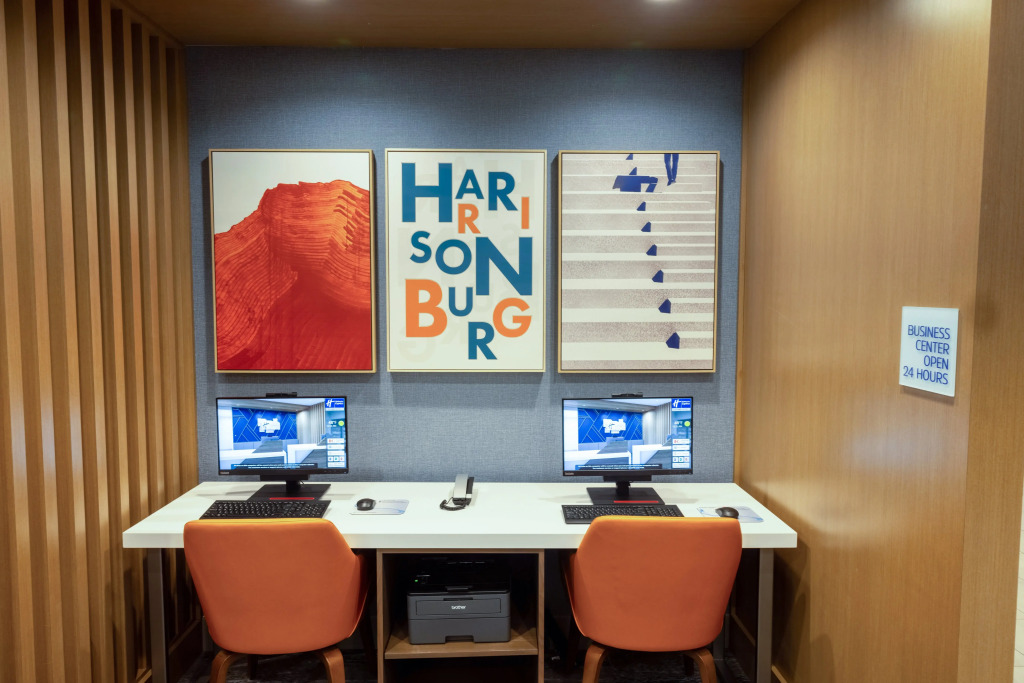 Holiday Inn Express & Suites - Harrisonburg University Area by IHG