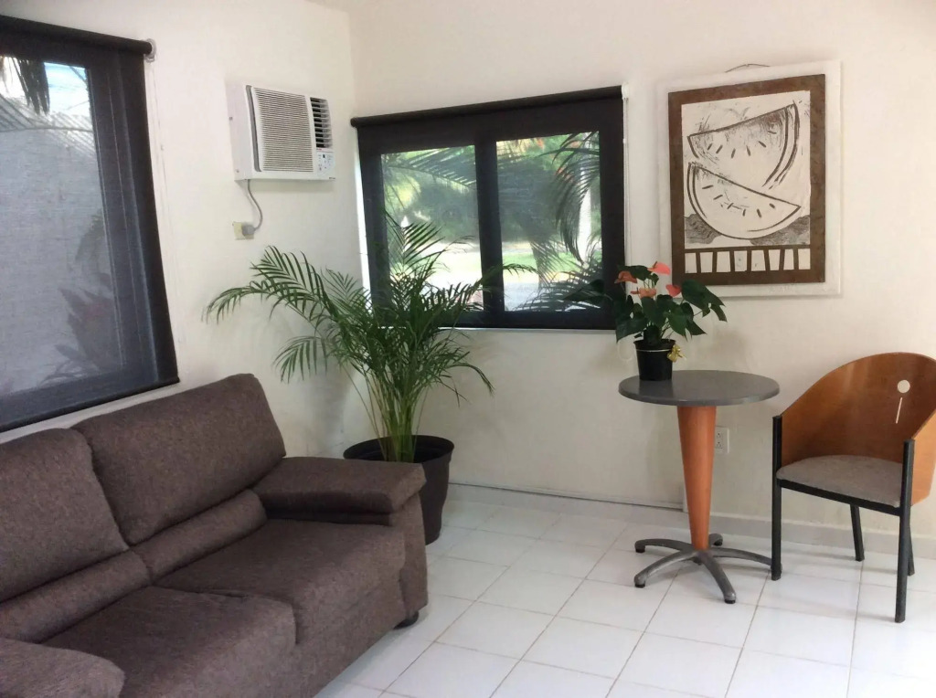 Suites Villa Italia